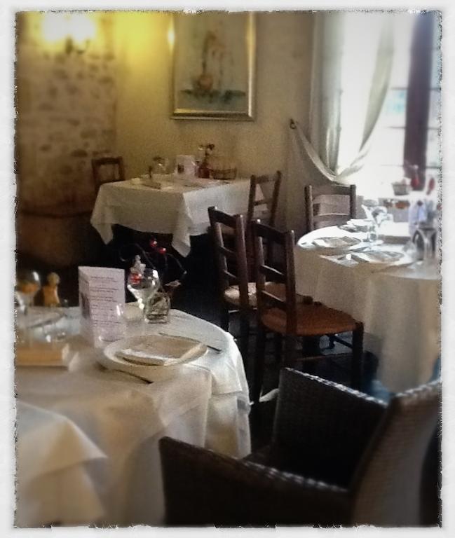 Auberge Du Pont Romain Sommières Екстериор снимка