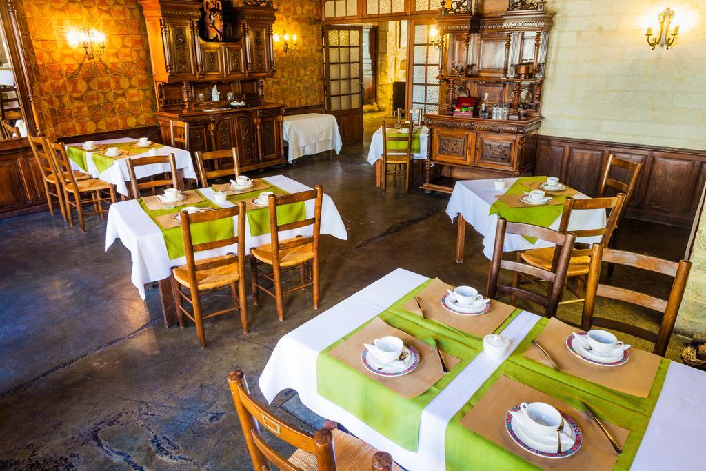 Auberge Du Pont Romain Sommières Стая снимка